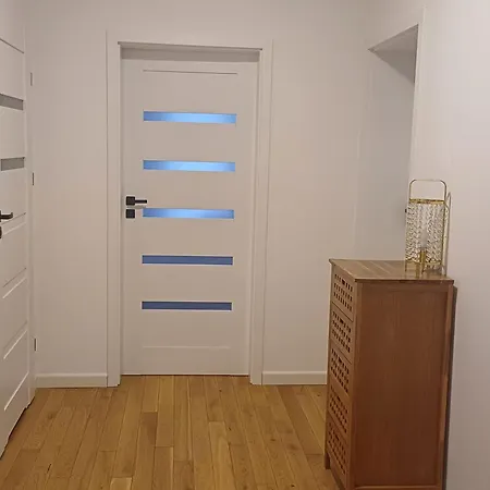 홈스테이 Kwatera Ulica Paprotki 23 Wilanow *