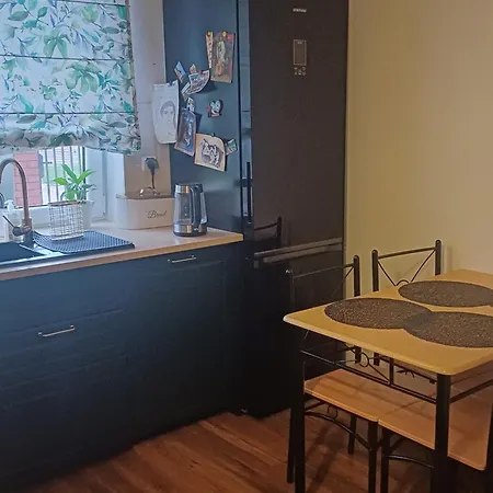 Kwatera Ulica Paprotki 23 Wilanow בית אירוח *